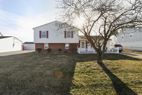 Tiny photo for 5220 Edgeview Road, Columbus, OH 43207 (MLS # 226002361)
