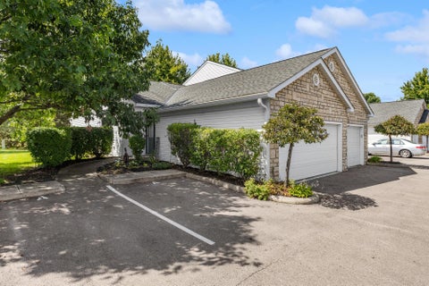 Condo For Sale - 1981 Hoadley Drive #10A<br/> Columbus, OH 43228