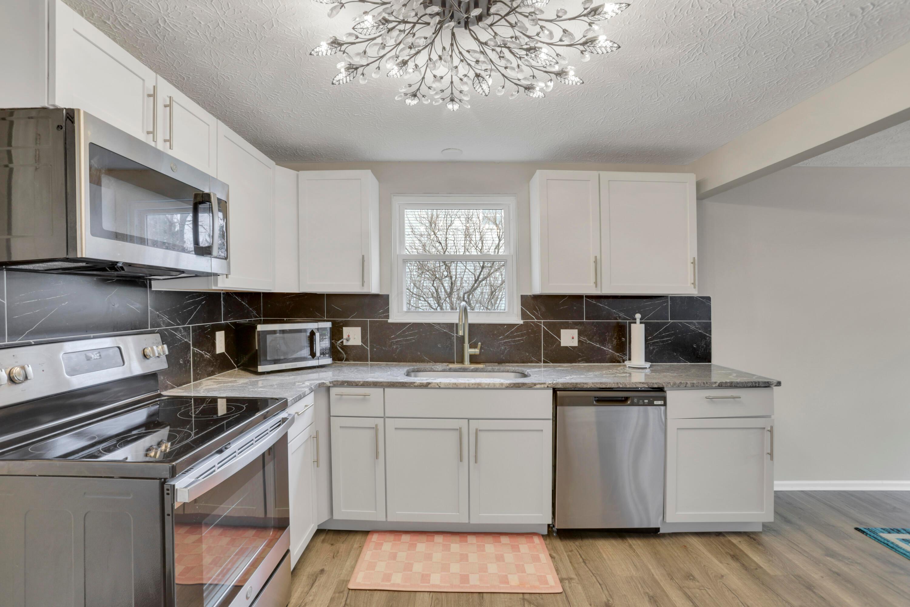 910 Ruskin Drive, Reynoldsburg, Ohio image 15