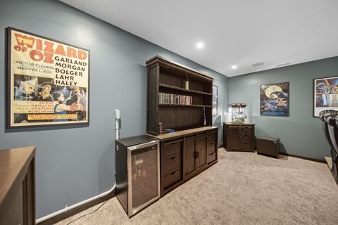 Tiny photo for 223 Park Ridge Lane, Newark, OH 43055 (MLS # 226000906)