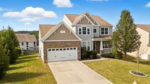 Photo of 223 Park Ridge Lane, Newark, OH 43055 (MLS # 226000906)