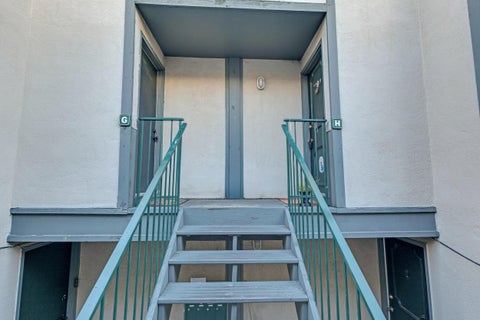 Tiny photo for 1055 Merrimar Circle N G #G, Columbus, OH 43220 (MLS # 226040984)