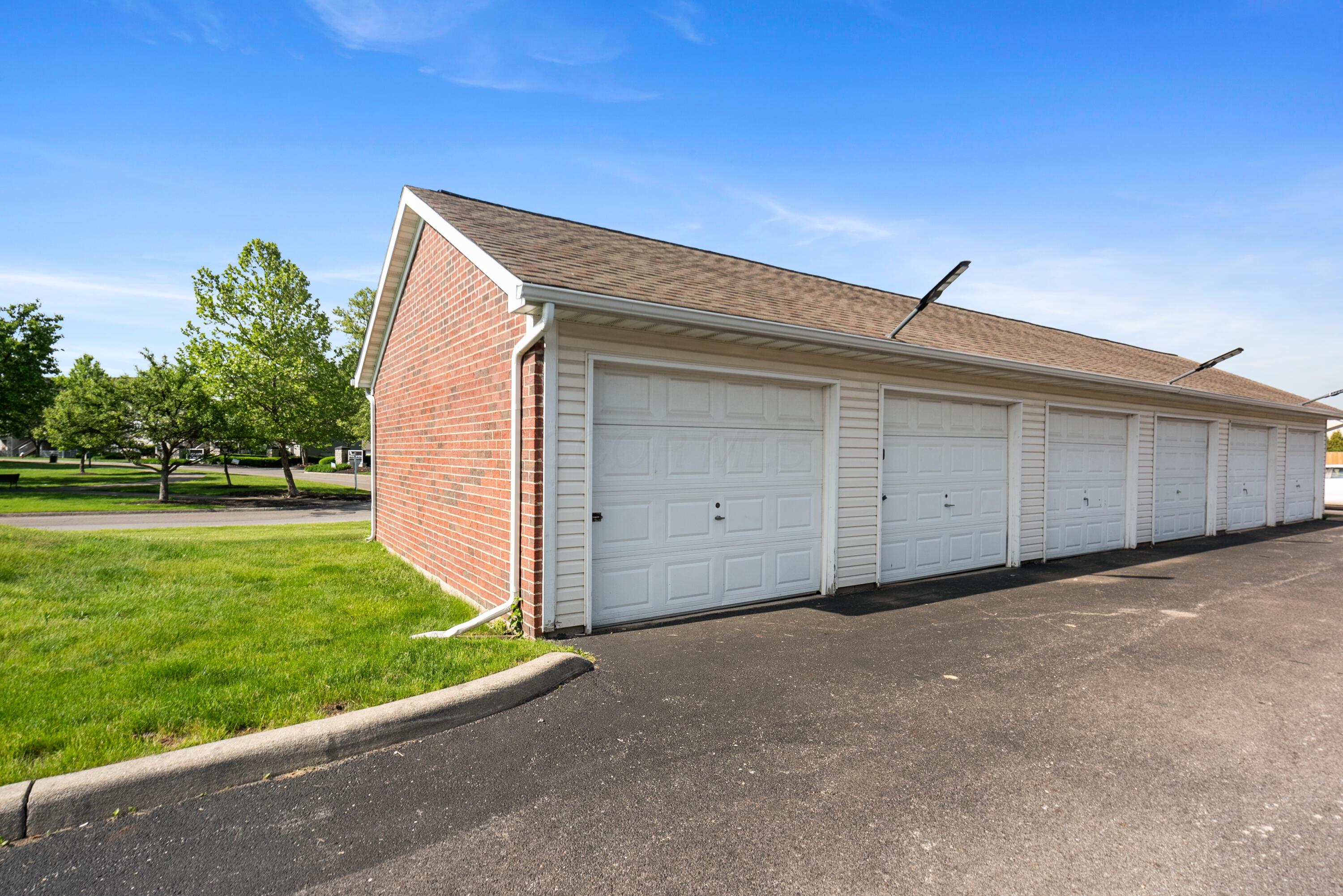 5373 Cypress Chase, Columbus, Ohio image 27