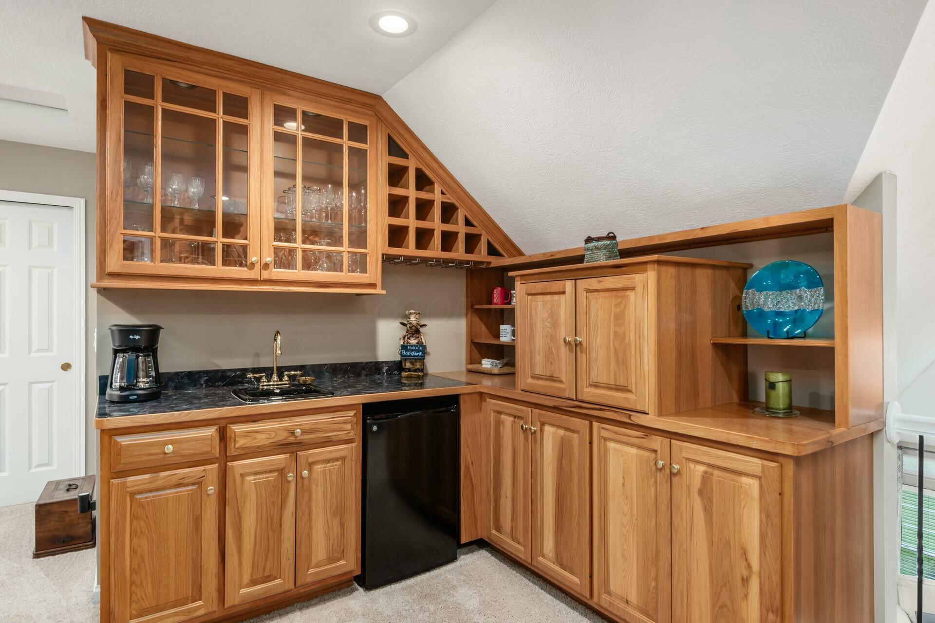 7476 Deer Valley Crossing, Powell, Ohio image 27