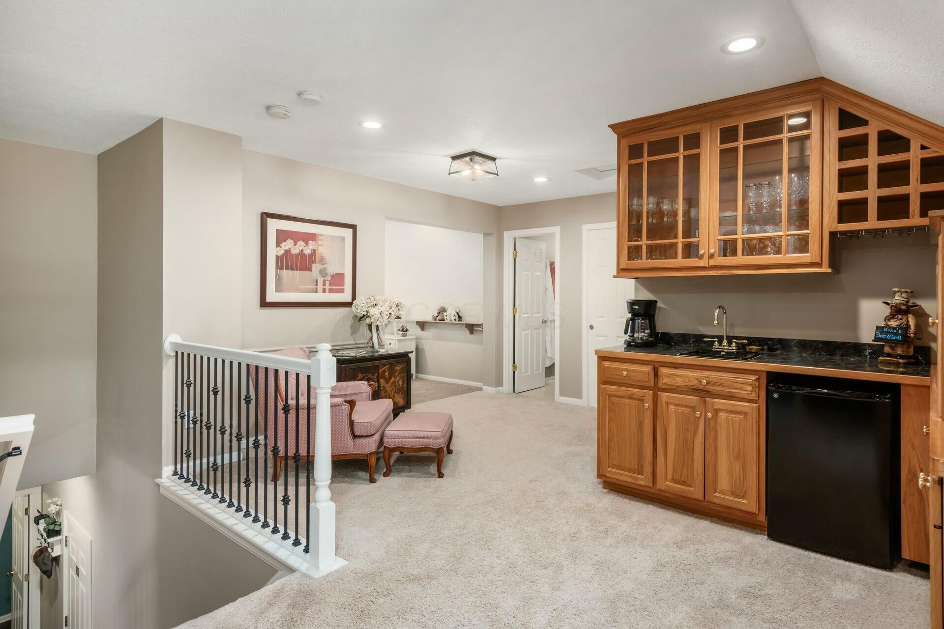 7476 Deer Valley Crossing, Powell, Ohio image 25