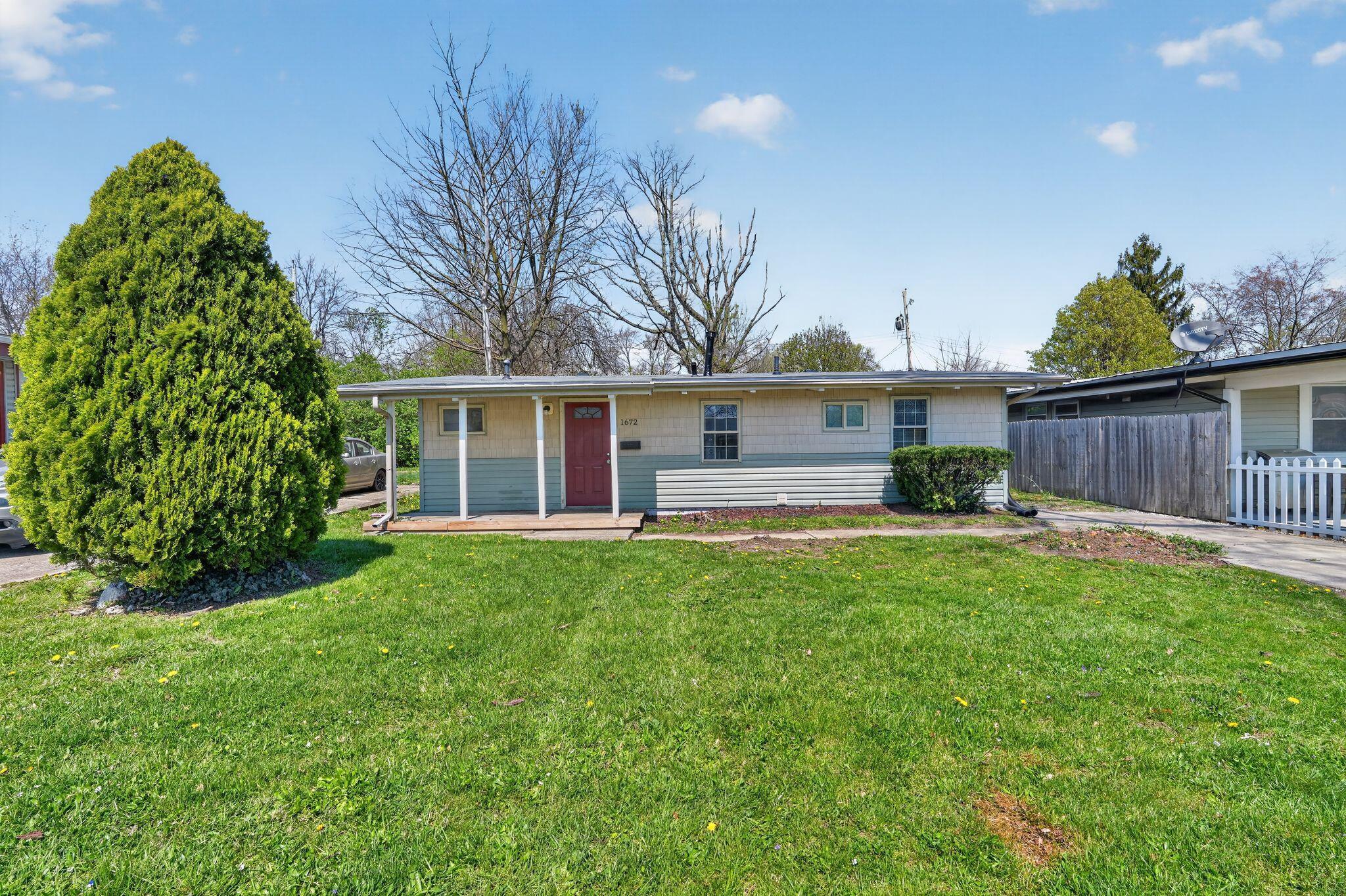 1672 Duxberry Avenue