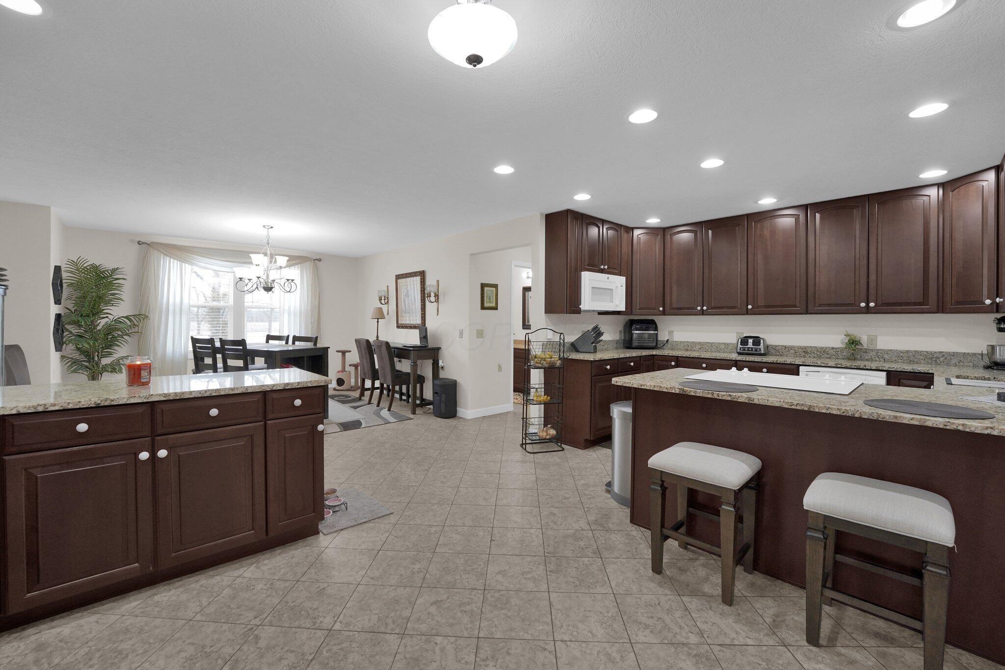 330 Station Street, Ashville, Ohio image 15