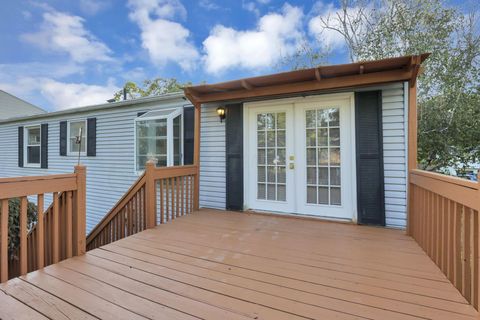 Tiny photo for 6352 Hibiscus Court, Westerville, OH 43081 (MLS # 225037725)