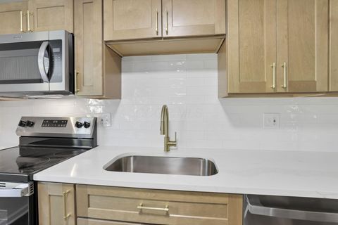Tiny photo for 6352 Hibiscus Court, Westerville, OH 43081 (MLS # 225037725)