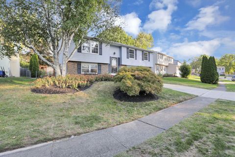 Tiny photo for 6352 Hibiscus Court, Westerville, OH 43081 (MLS # 225037725)