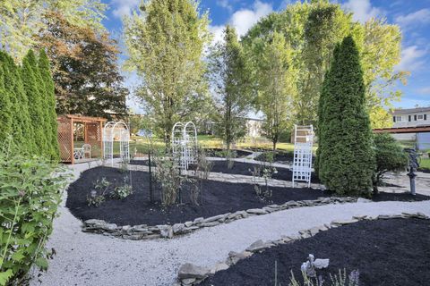 Tiny photo for 6352 Hibiscus Court, Westerville, OH 43081 (MLS # 225037725)