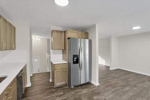 Tiny photo for 6352 Hibiscus Court, Westerville, OH 43081 (MLS # 225037725)