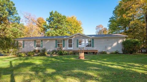 Tiny photo for 9965 Catt Road NE, Newark, OH 43055 (MLS # 226040318)