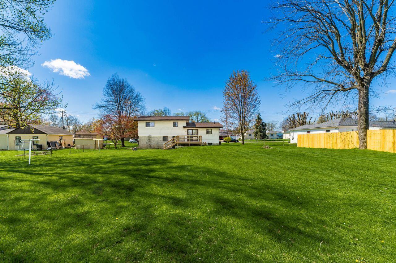 2364 Charlemagne Street, Grove City, Ohio image 43