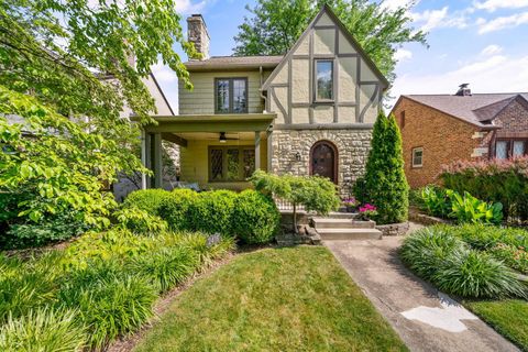 Homes For Sale - 2416 N Havenwood Drive<br/> Columbus, OH 43209