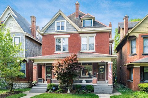 Tiny photo for 87 W 2nd Avenue 87 #87, Columbus, OH 43201 (MLS # 226014482)