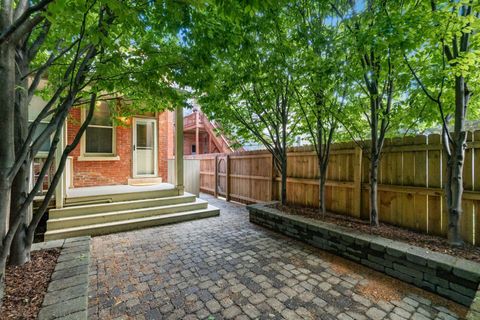 Tiny photo for 87 W 2nd Avenue 87 #87, Columbus, OH 43201 (MLS # 226014482)