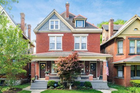 Tiny photo for 87 W 2nd Avenue 87 #87, Columbus, OH 43201 (MLS # 226014482)