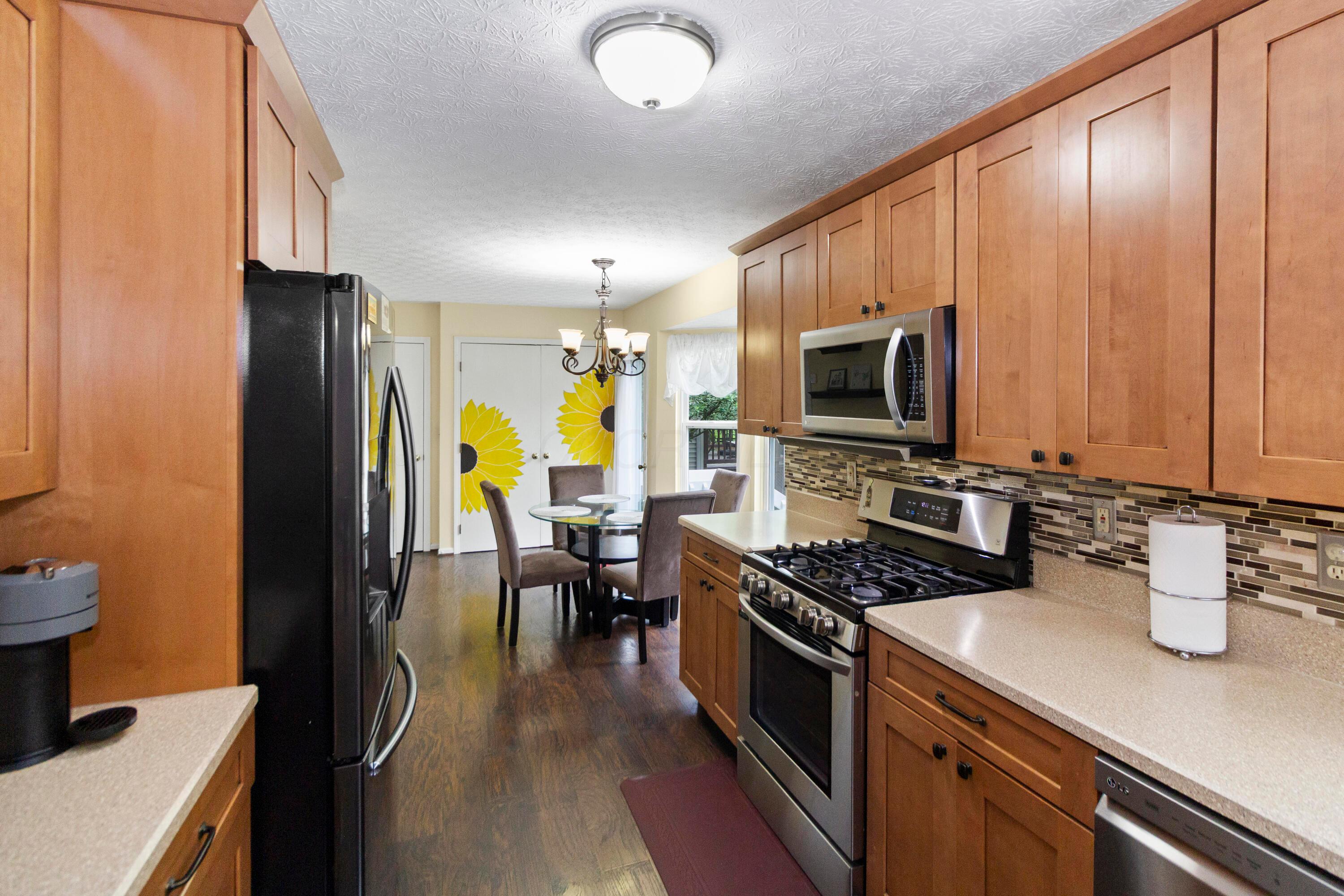 5987 Heather Glen Boulevard, Dublin, Ohio image 8