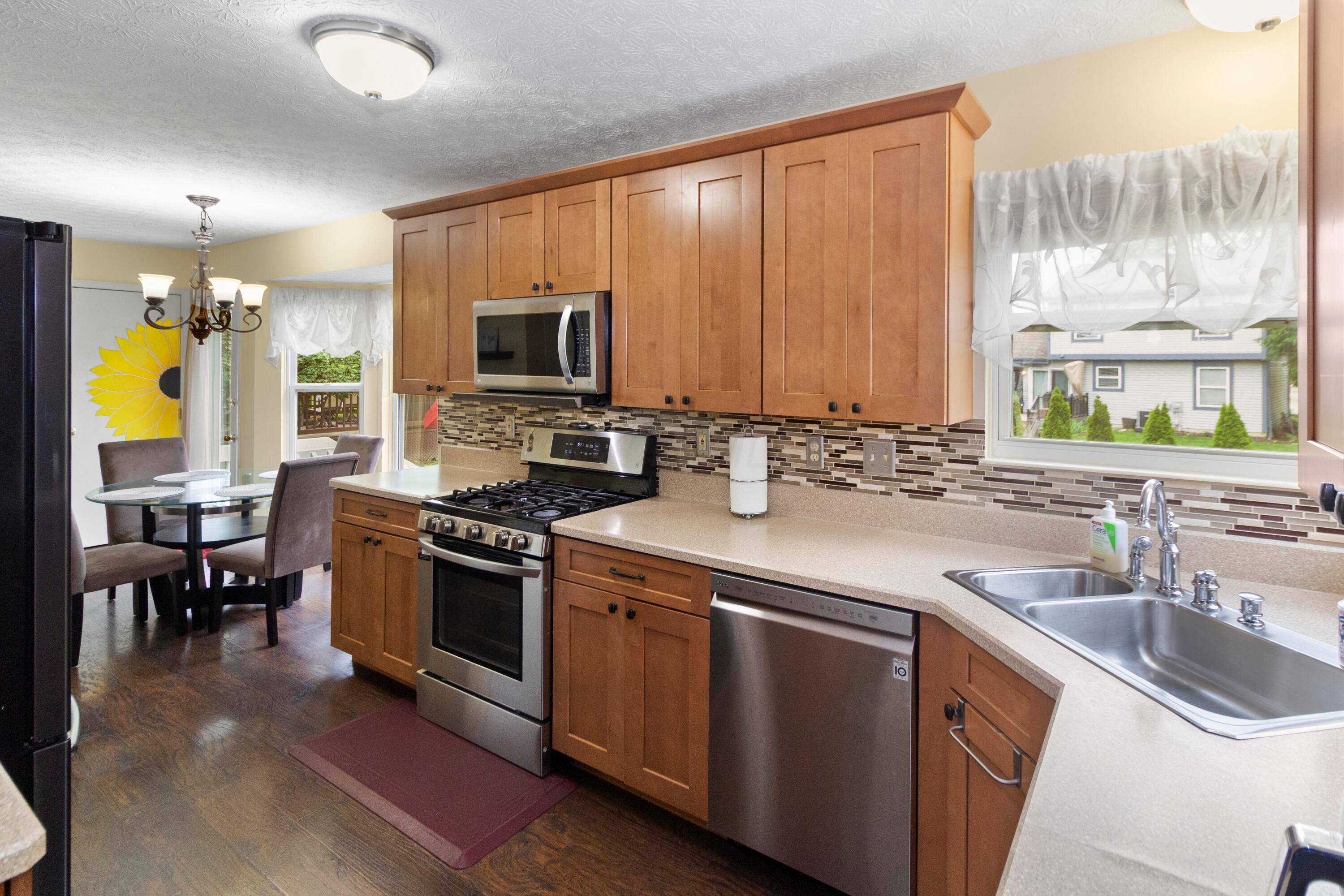 5987 Heather Glen Boulevard, Dublin, Ohio image 7