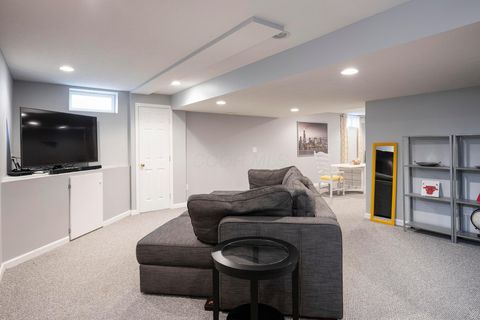 Tiny photo for 7075 Maynard Place, New Albany, OH 43054 (MLS # 225036588)