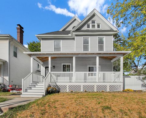 Photo of 2295 N 4th Street, Columbus, OH 43202 (MLS # 225039350)