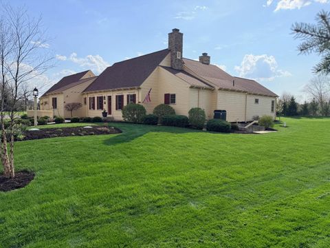 Photo of 22675 Pelomar Lane, Marysville, OH 43040 (MLS # 226011682)