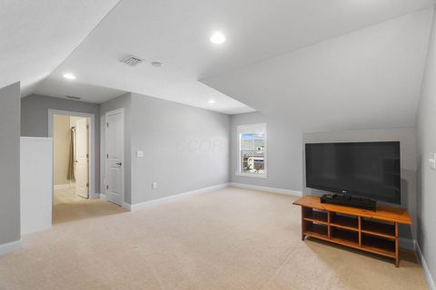 Tiny photo for 510 Garden Gate Lane, Lewis Center, OH 43035 (MLS # 225039516)