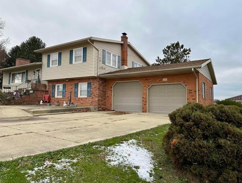 Photo of 7265 Kuhn Road, Shelby, OH 44875 (MLS # 225044389)