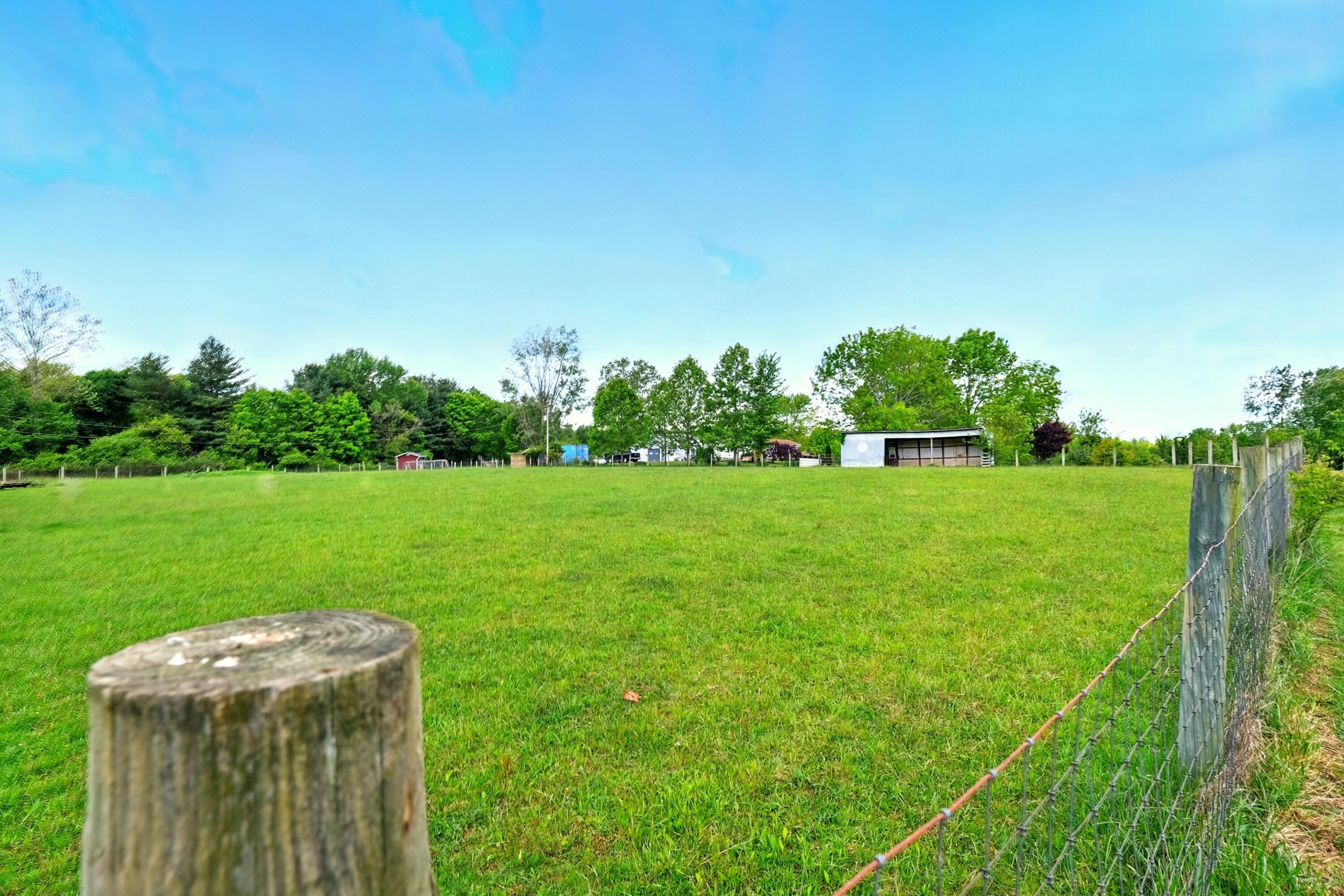 7595 Co Rd 19, Fredericktown, Ohio image 15