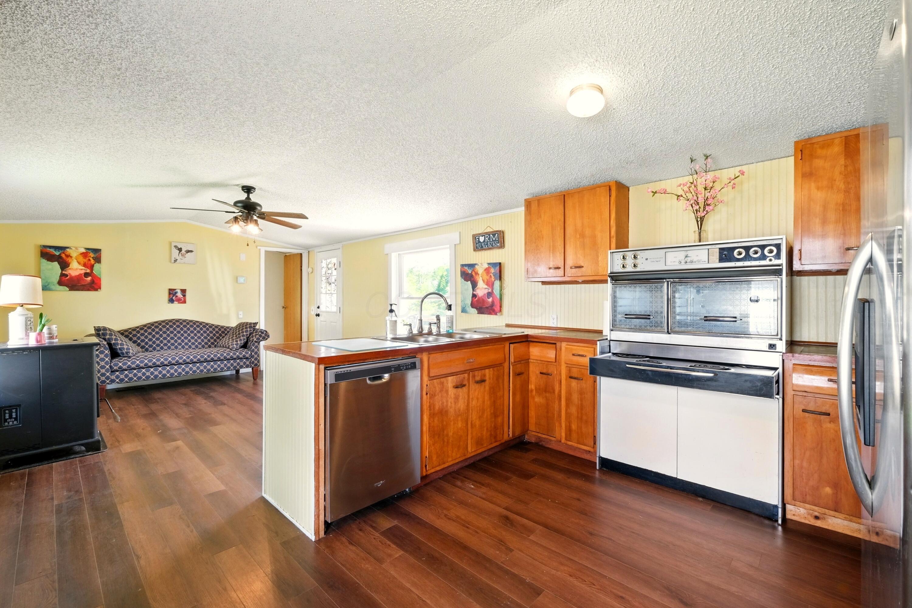 7595 Co Rd 19, Fredericktown, Ohio image 34