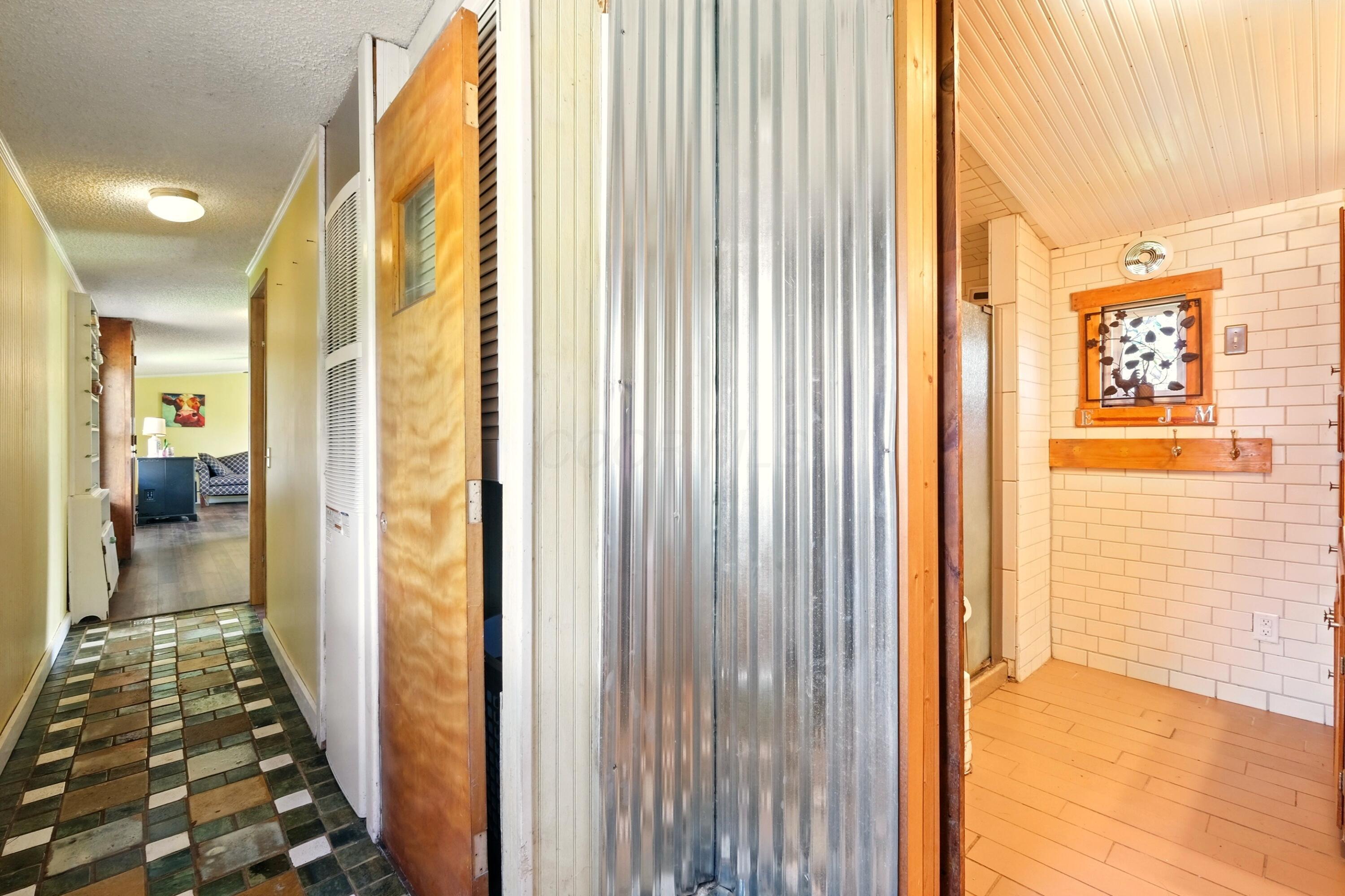 7595 Co Rd 19, Fredericktown, Ohio image 38