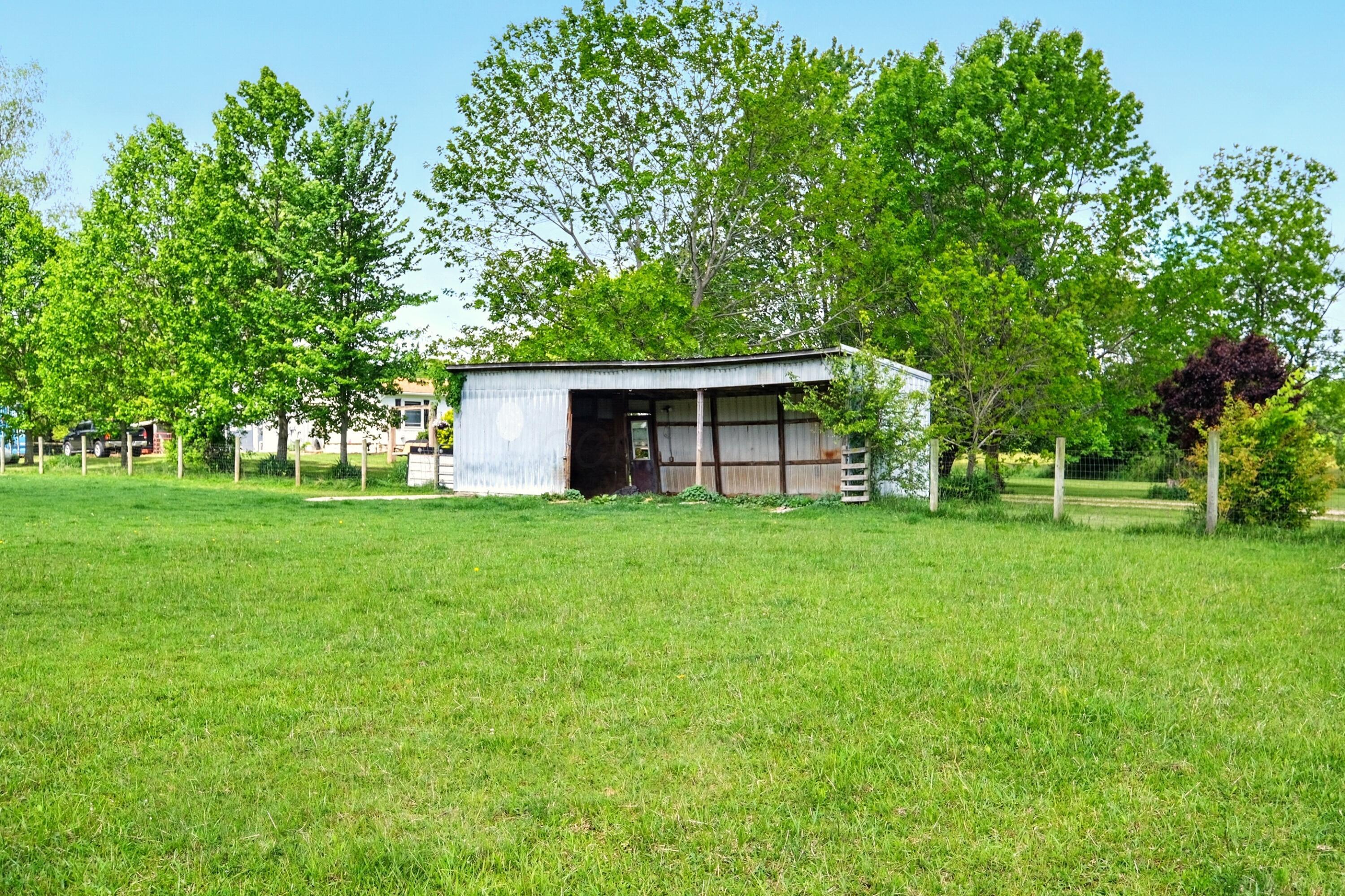 7595 Co Rd 19, Fredericktown, Ohio image 8