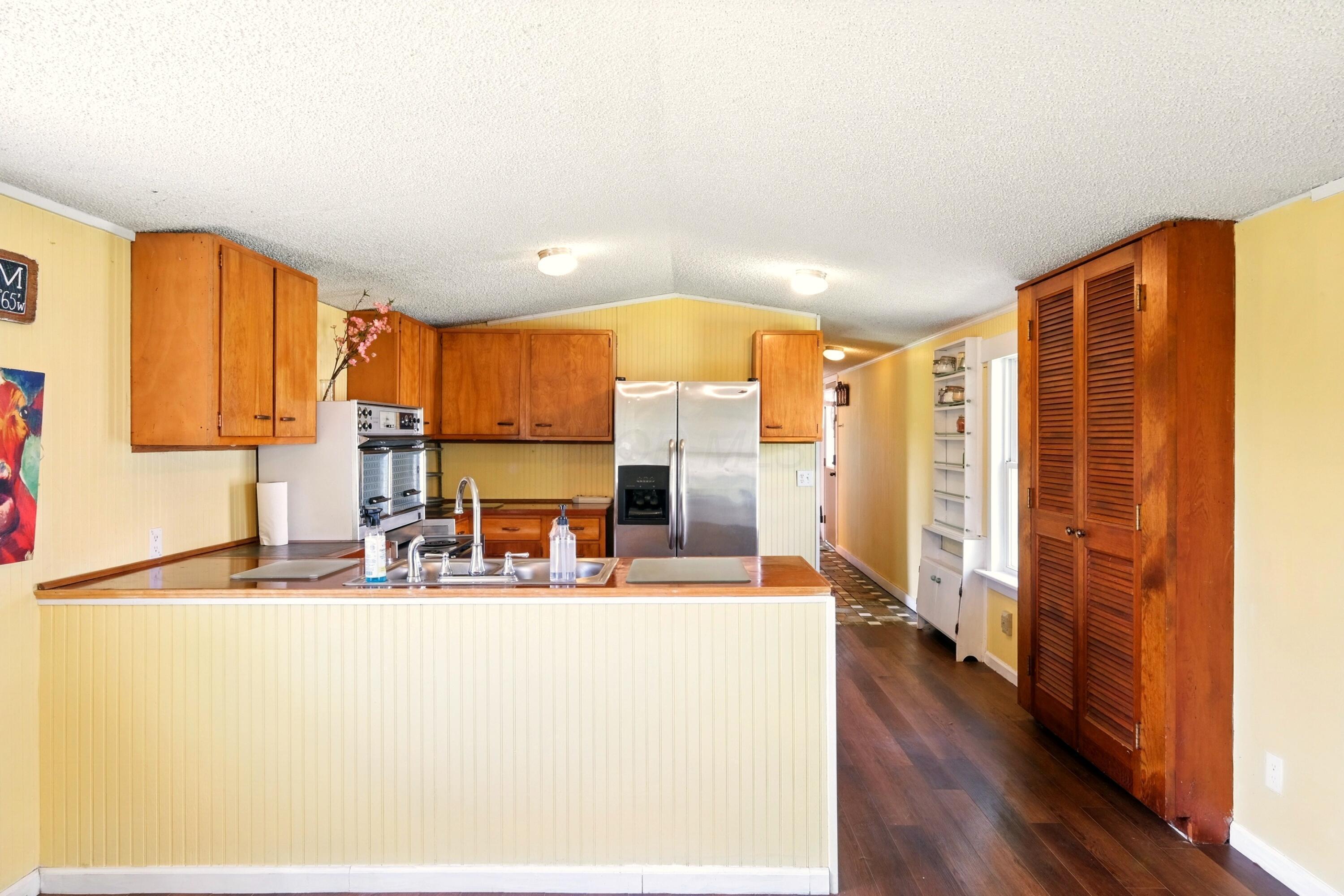 7595 Co Rd 19, Fredericktown, Ohio image 26