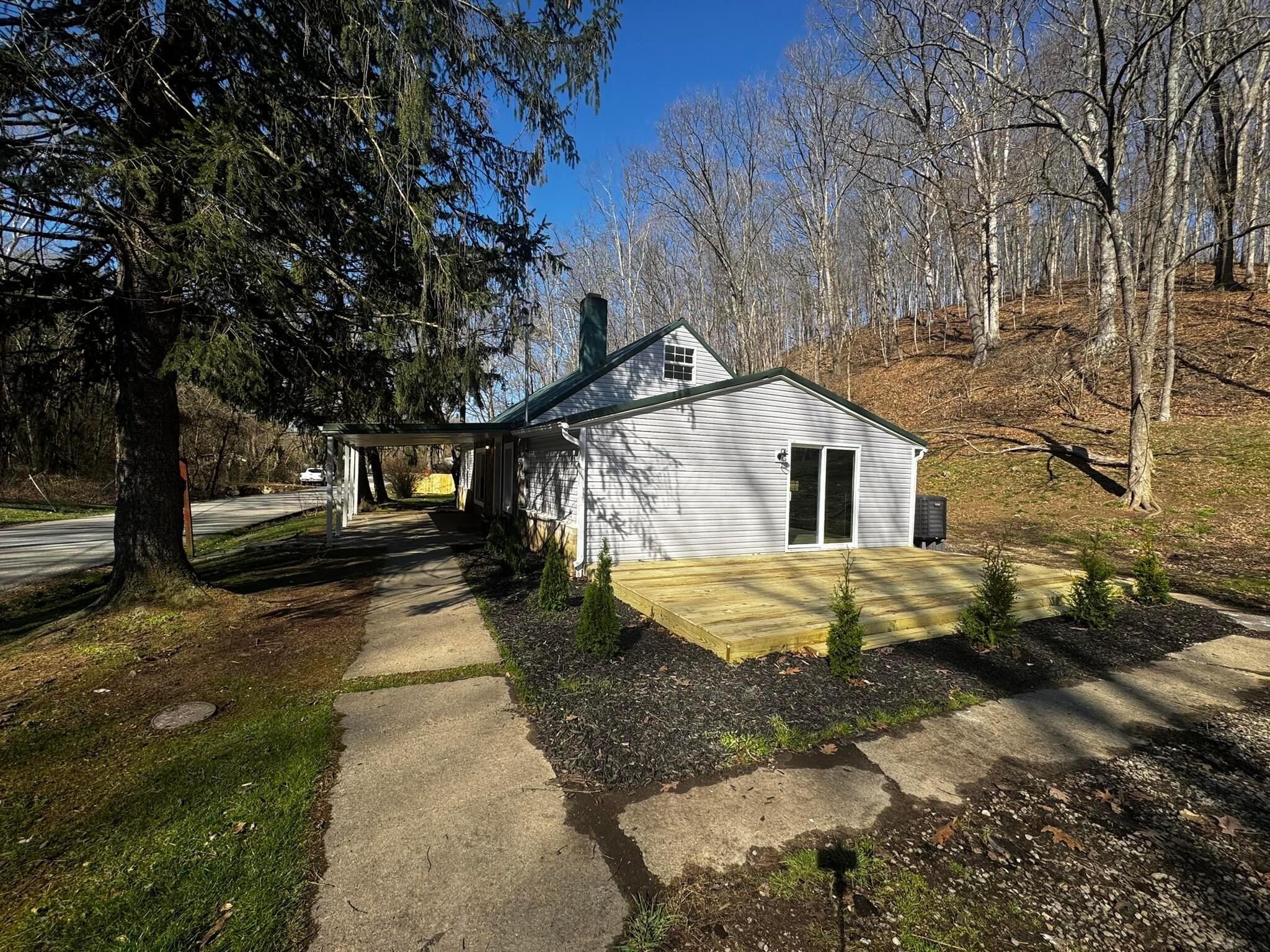 9808 Alderman Road, Millfield, Ohio image 2