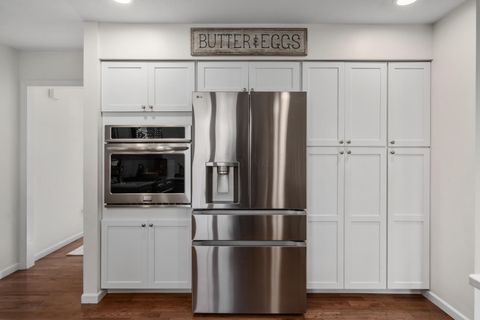 Tiny photo for 1400 Normandy Drive, Newark, OH 43055 (MLS # 225045084)