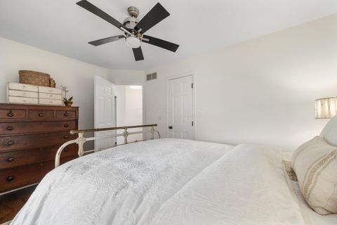 Tiny photo for 1400 Normandy Drive, Newark, OH 43055 (MLS # 225045084)