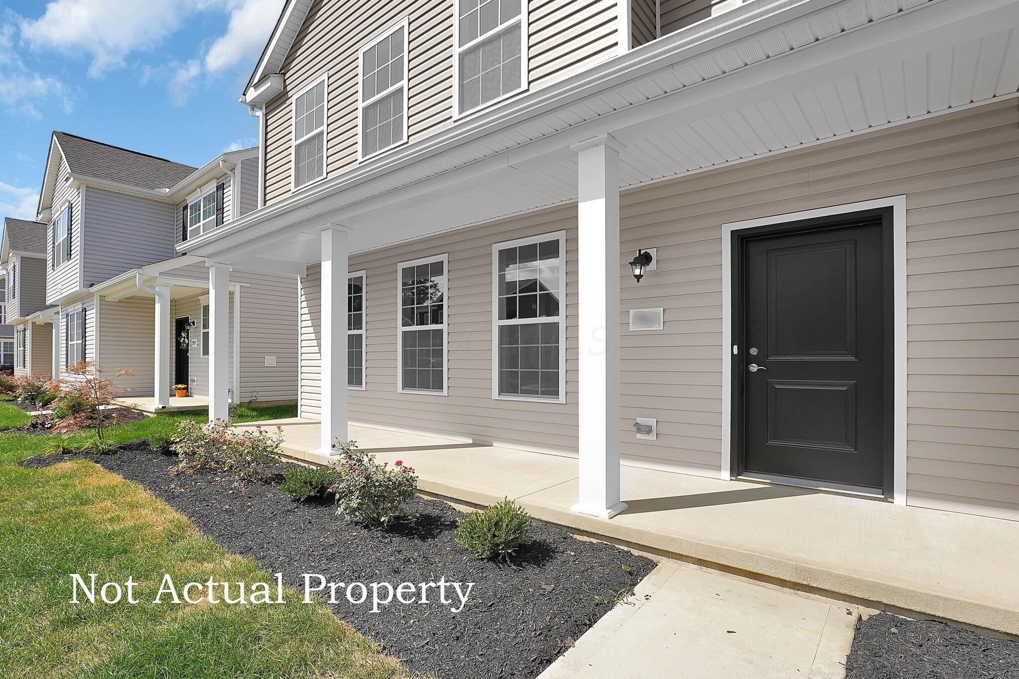 1990 Iselin Street, Newark, Ohio image 2