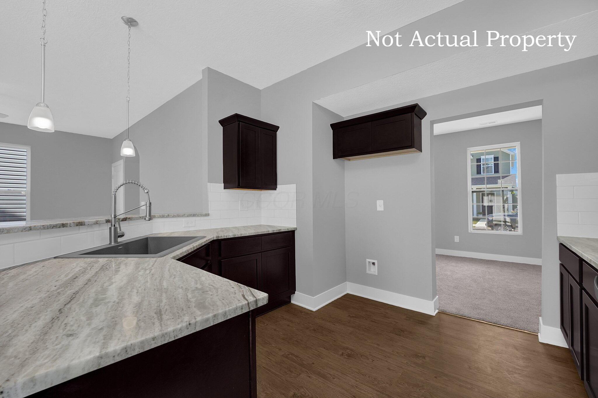 1990 Iselin Street, Newark, Ohio image 4
