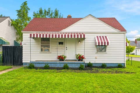 Photo of 2230 Atwood Terrace, Columbus, OH 43211 (MLS # 226031581)