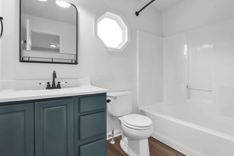 Tiny photo for 2460 Cherokee Drive, London, OH 43140 (MLS # 226010457)