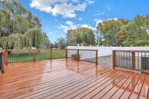 Tiny photo for 2460 Cherokee Drive, London, OH 43140 (MLS # 226010457)