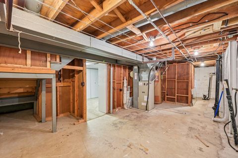 Tiny photo for 488 Uxbridge Avenue, Columbus, OH 43230 (MLS # 225045882)