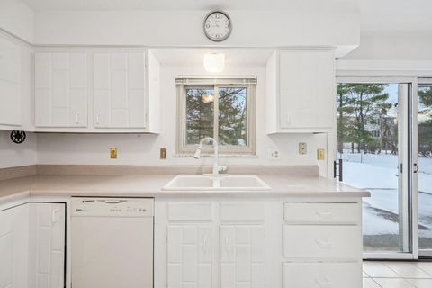 Tiny photo for 488 Uxbridge Avenue, Columbus, OH 43230 (MLS # 225045882)