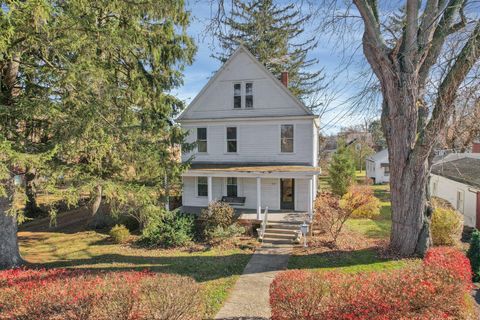 Tiny photo for 308 Newark Road, Mount Vernon, OH 43050 (MLS # 226002536)