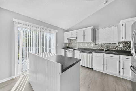 Tiny photo for 1706 Tecumseh Drive, Lancaster, OH 43130 (MLS # 226037181)