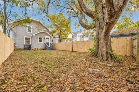Tiny photo for 701 Berkeley Road, Columbus, OH 43205 (MLS # 226039303)
