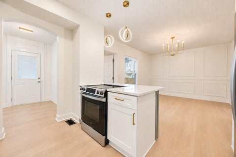 Tiny photo for 701 Berkeley Road, Columbus, OH 43205 (MLS # 226039303)