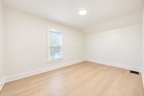 Tiny photo for 701 Berkeley Road, Columbus, OH 43205 (MLS # 226039303)