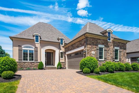 Photo of 3288 Wolf Ridge Drive, Dublin, OH 43017 (MLS # 226018901)